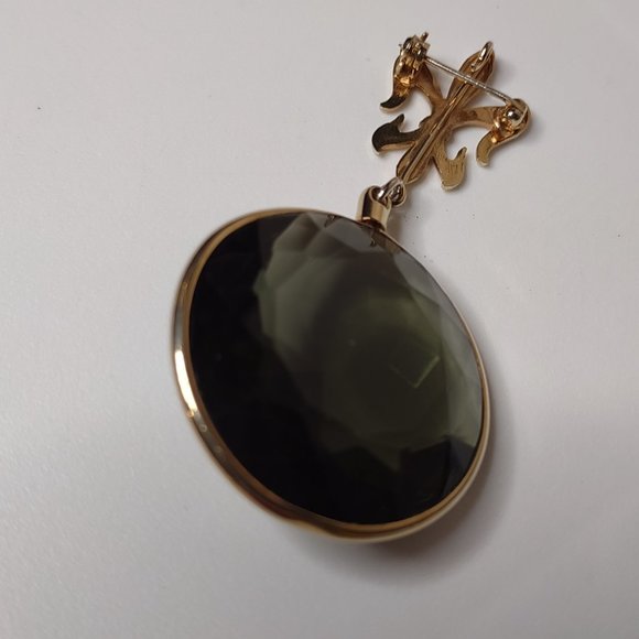 Gold Tone Metal And Heavy Glass Dangle Brooch - Picture 8 of 11